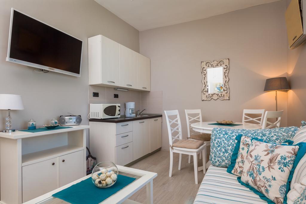 Apartments Suzy Σπλιτ Εξωτερικό φωτογραφία